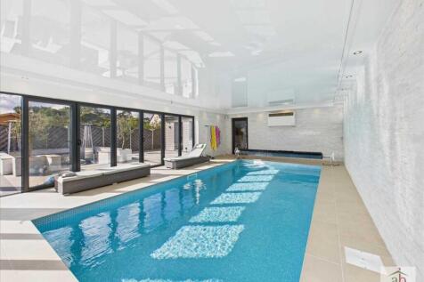 Indoor heated