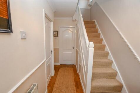 Hallway .jpg