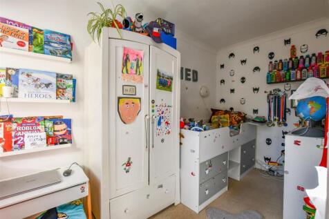 Bedroom 2.jpg