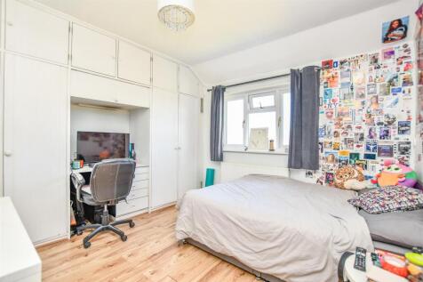 Bedroom 3.2.jpg