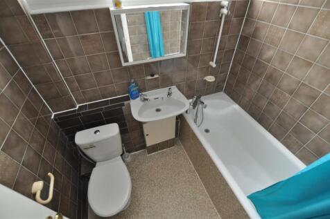 bathroom.JPG