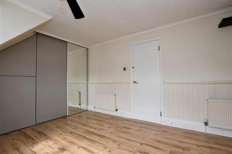 Bedroom one..jpg