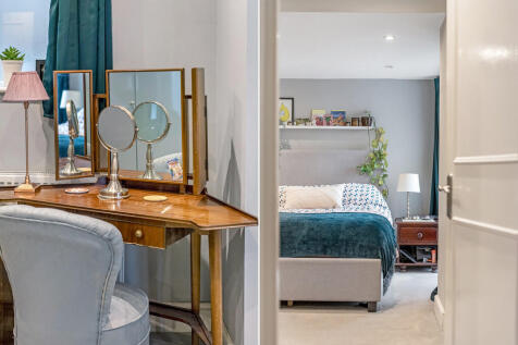 24-Waldegrave-Roa...