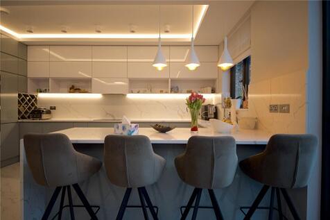 Breakfast Table