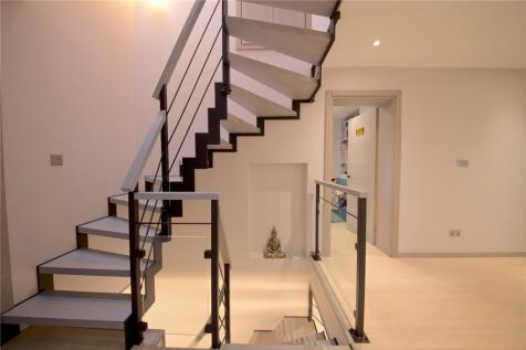 Landing To Loft