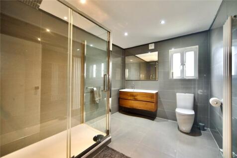 Family Shower Room