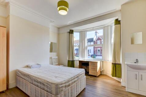 23 Hollingbury Road Bedroom 1 (2)