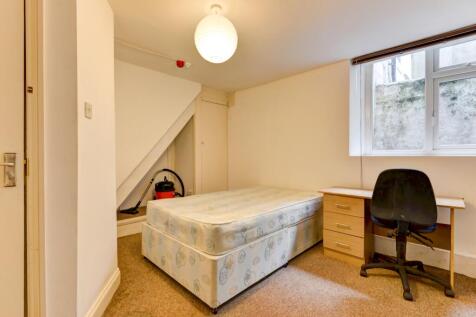 19 Ditchling Road Bedroom 2