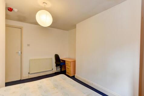 19 Ditchling Road Bedroom 9 (2)
