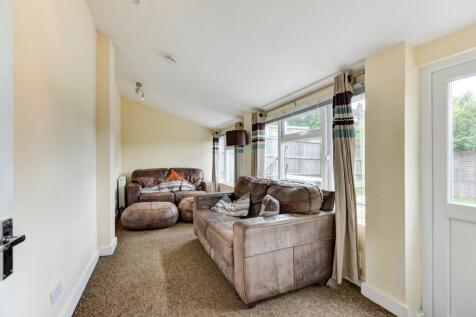 24 Hollingbury Place Lounge