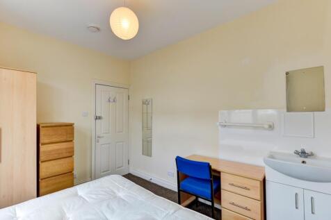 24 Hollingbury Place Bedroom 4 (2)