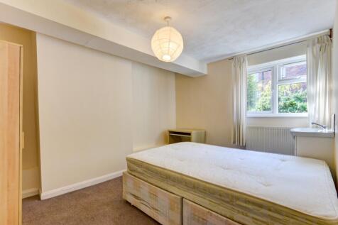 93 Stanmer Villas Bedroom 1 (2)