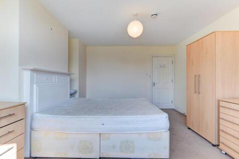 2 Nesbitt Road Bedroom 2 (1)