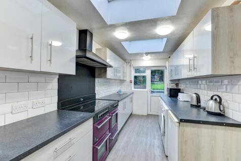 16 Beaconsfield Road Kitchen