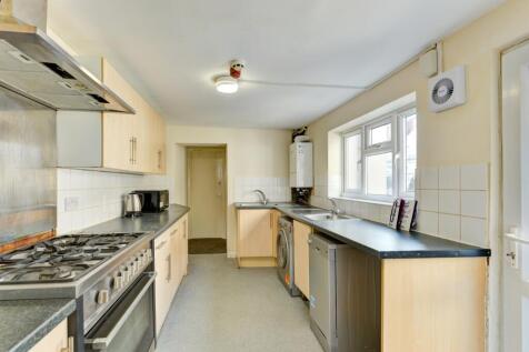 43 Beaconsfield Road Kitchen