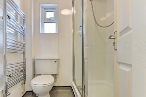 BATHROOM (2)