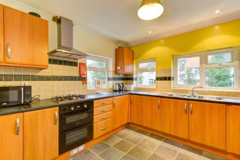 62 Hollingdean Terrace Kitchen (2)