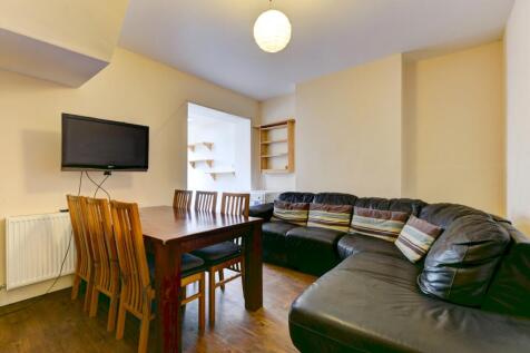 17 Shankin Road Lounge (2)