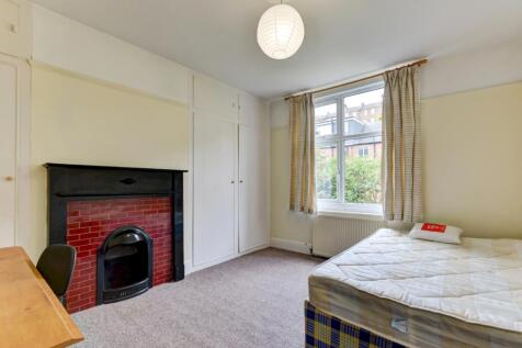 89 Stanmer Villas Bedroom 2