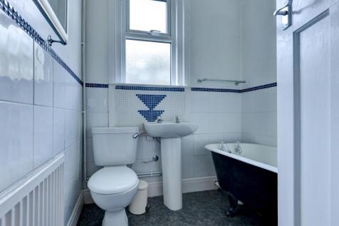 89 Stanmer Villas Bathroom