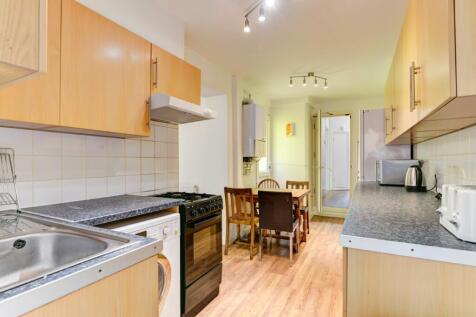 183 Queens Park Road Kitchen (2)