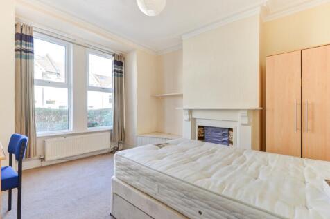 78 Brading Road Bedroom 1