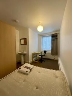 50 Beaconsfield Road - Bedroom 2 (2)