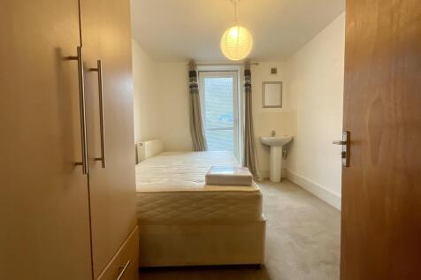 50 Beaconsfield Road - Bedroom 3 (1)