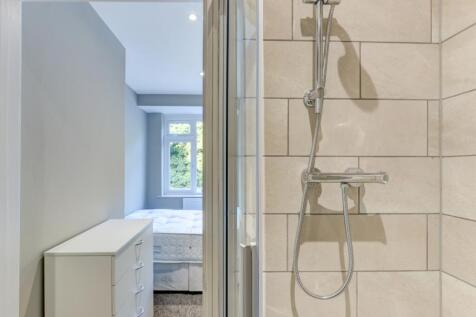 3 Coldean Lane Bedroom 1Ensuite (1)