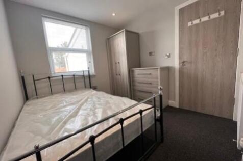 69 Bear Road - Bedroom 2 (1)