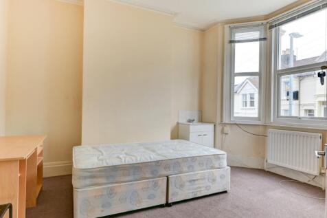 97 Whippingham Road Bedroom 1