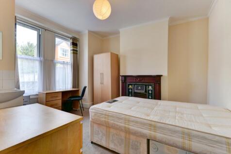 99 Brading Road Bedroom 1