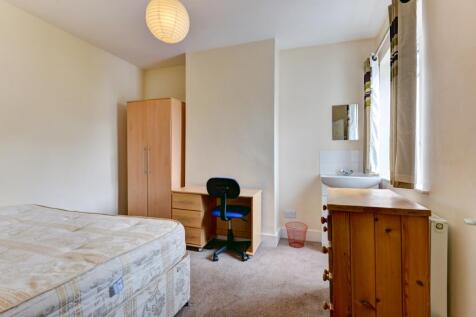 99 Brading Road Bedroom 4