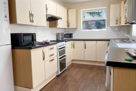 16 Hollingbury Road Kitchen