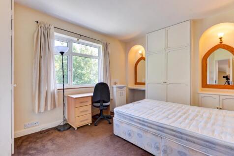 6 Nyetimber Hill Bedroom 3 (1)