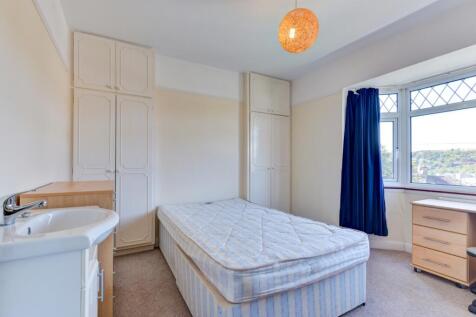 6 Nyetimber Hill Bedroom 4 (1)