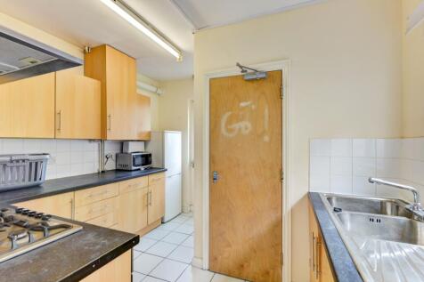 282 Ditchling Road Kitchen (2)