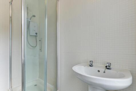 282 Ditchling Road Bathroom