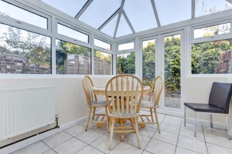 8 Hollingbury Park Avenue conservatory