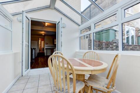 8 Hollingbury Park Avenue conservatory (2)