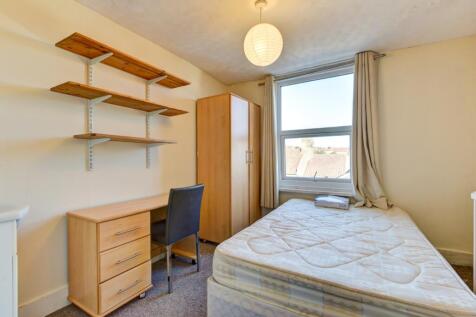 8 Hollingbury Park Avenue Bedroom 2 (2)