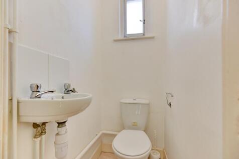 4 Coronation Street WC