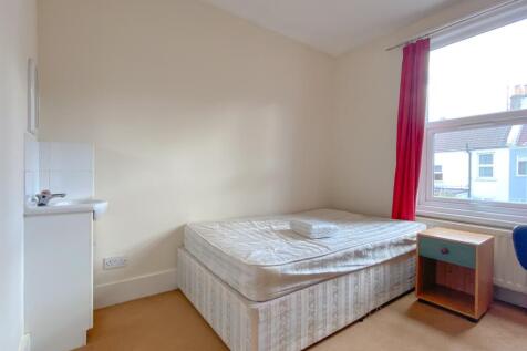 94 Whippingham Road Bedroom 3 (2)