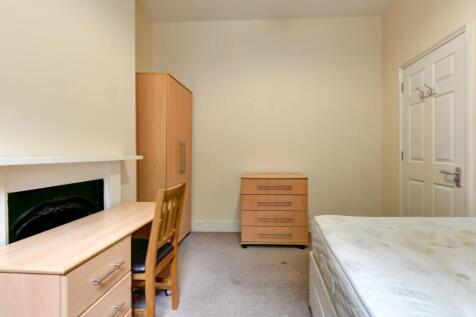 12 Pevensey Road Bedroom 4 (2)