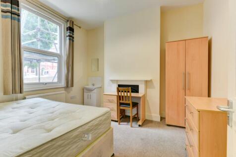 12 Pevensey Road Bedroom 4