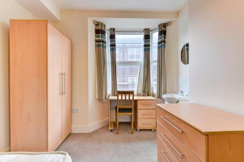 12 Pevensey Road Bedroom 7 (2)