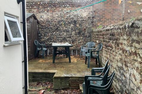 12 Pevensey Road Outside Area