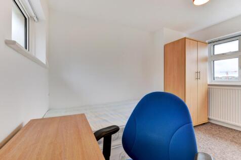 19 Canfield Close Bedroom 1