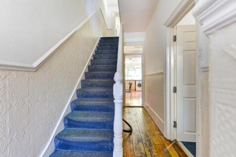 3 Hollingbury Road Hallway