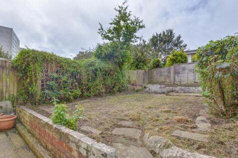 15 Hollingbury Road Outside Area (2)